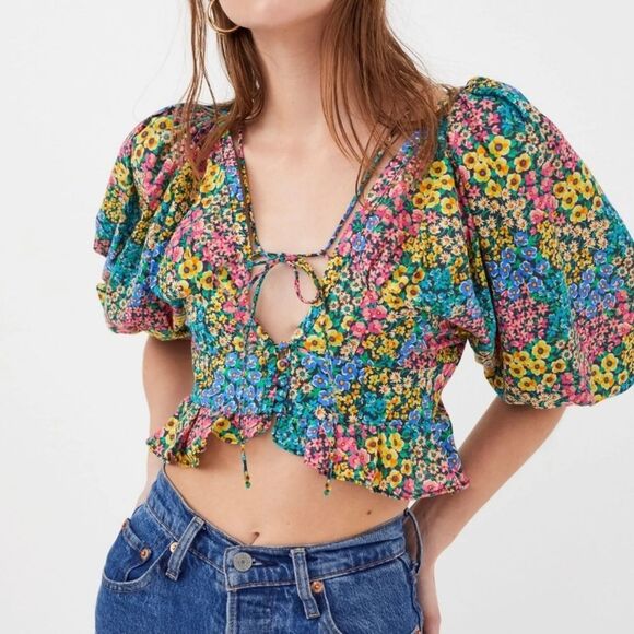 NWT For Love and Lemons Chic Feminine Playful Fairy Ruth Floral Crop Top Small - Picture 1 of 10